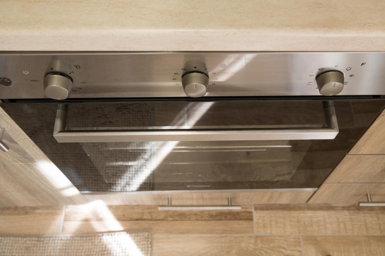 Cosy Apartment With Terrace Near Metro Station Αθήνα Εξωτερικό φωτογραφία